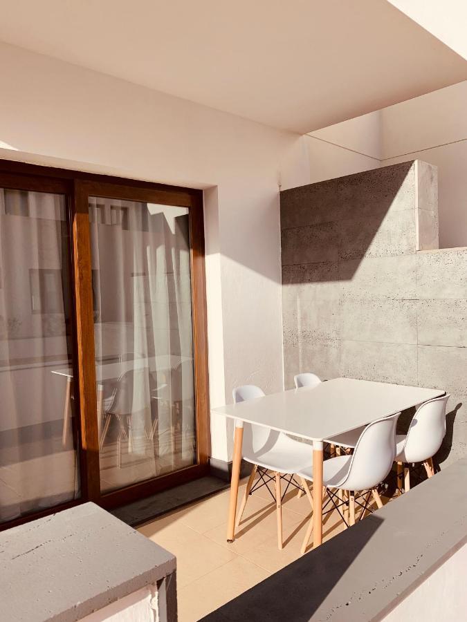 La Casa Roja Lägenhet Puerto Calero Exteriör bild